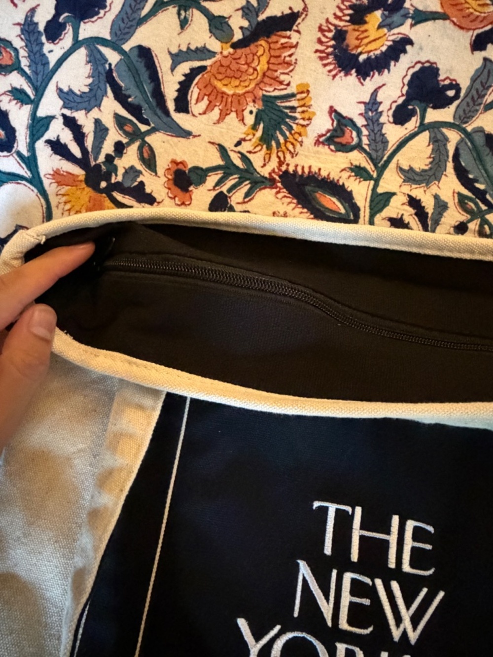 The New Yorker canvas tote bag NWOT - Picture 5 of 5